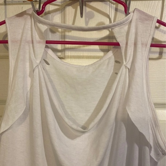 Soul Cake NWOT Distressed Tank Top Size XL - Picture 7 of 10